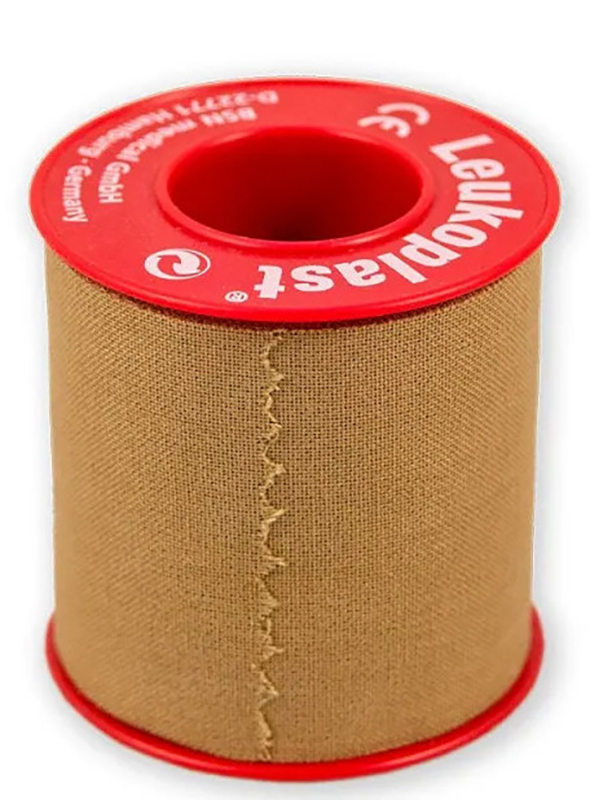 CEROTTO CHIRURGICO PER FISSAGGIO MEDICAZIONI IN ROCCHETTO LEUKOPLAST SUPPORTO VISCOSA COLOR PELLE MASSA ADESIVA CAUCCIU' OSSIDO DI ZINCO 10X500CM - Farmacia Mortise